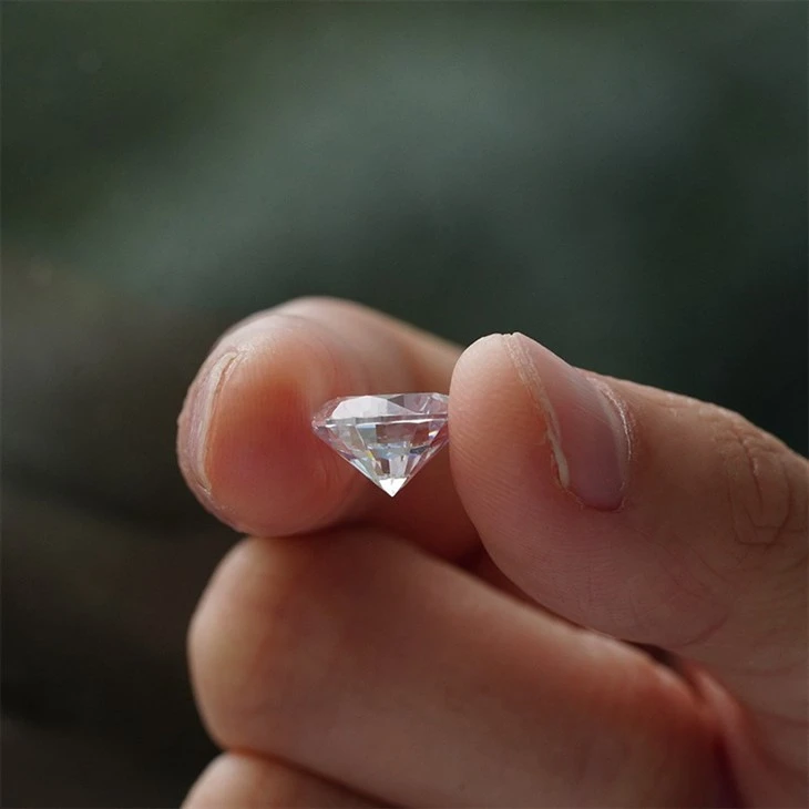Hearts And Arrows Moissanite