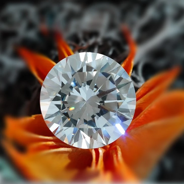 Hearts And Arrows Moissanite